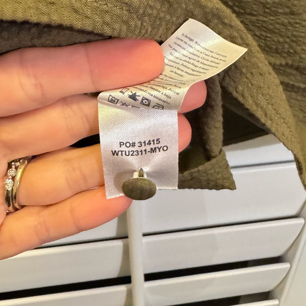 Faherty Olive Button-Front Camisole - image 5